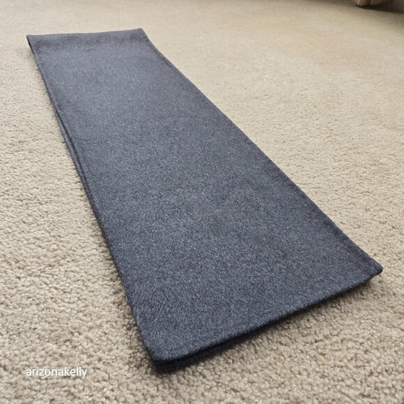 Wool Cashmere Grey Woven Scarf--Possibly Toteme - Picture 3 of 14